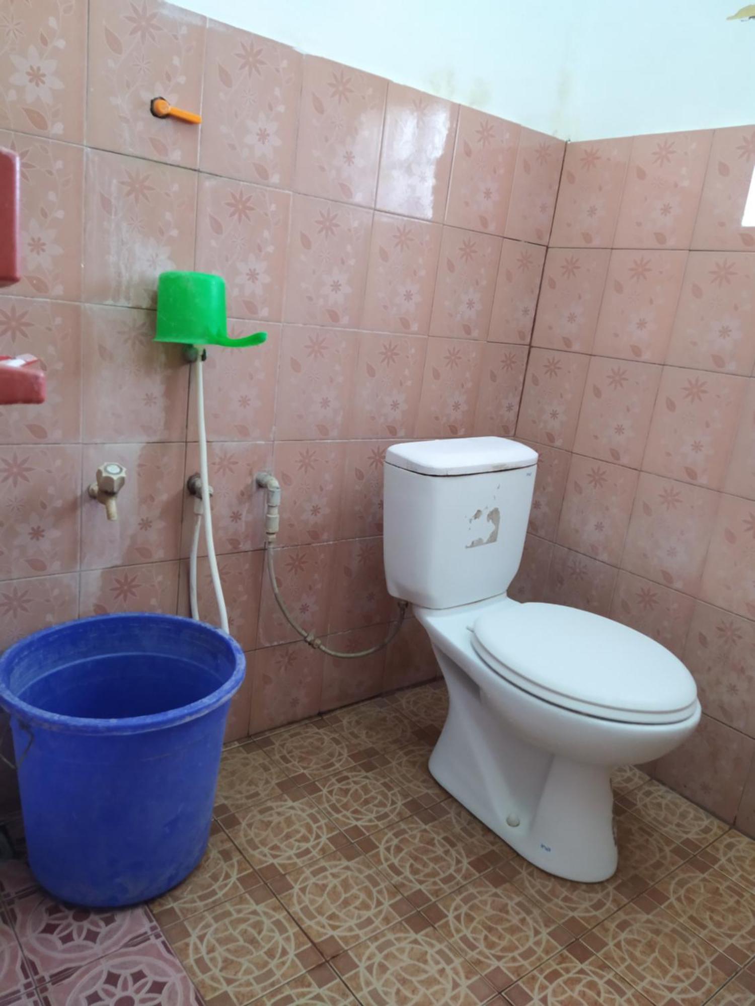 Hotel Putra Sindang Asih Batukaras Zimmer foto